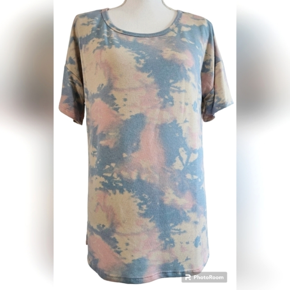 HOPELY TIE DYE T-SHIRT SZ M BLUE PINK CREAM